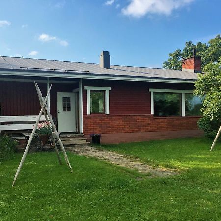 Surkeenjarvi Countryside B&B Moksinkylä Kültér fotó